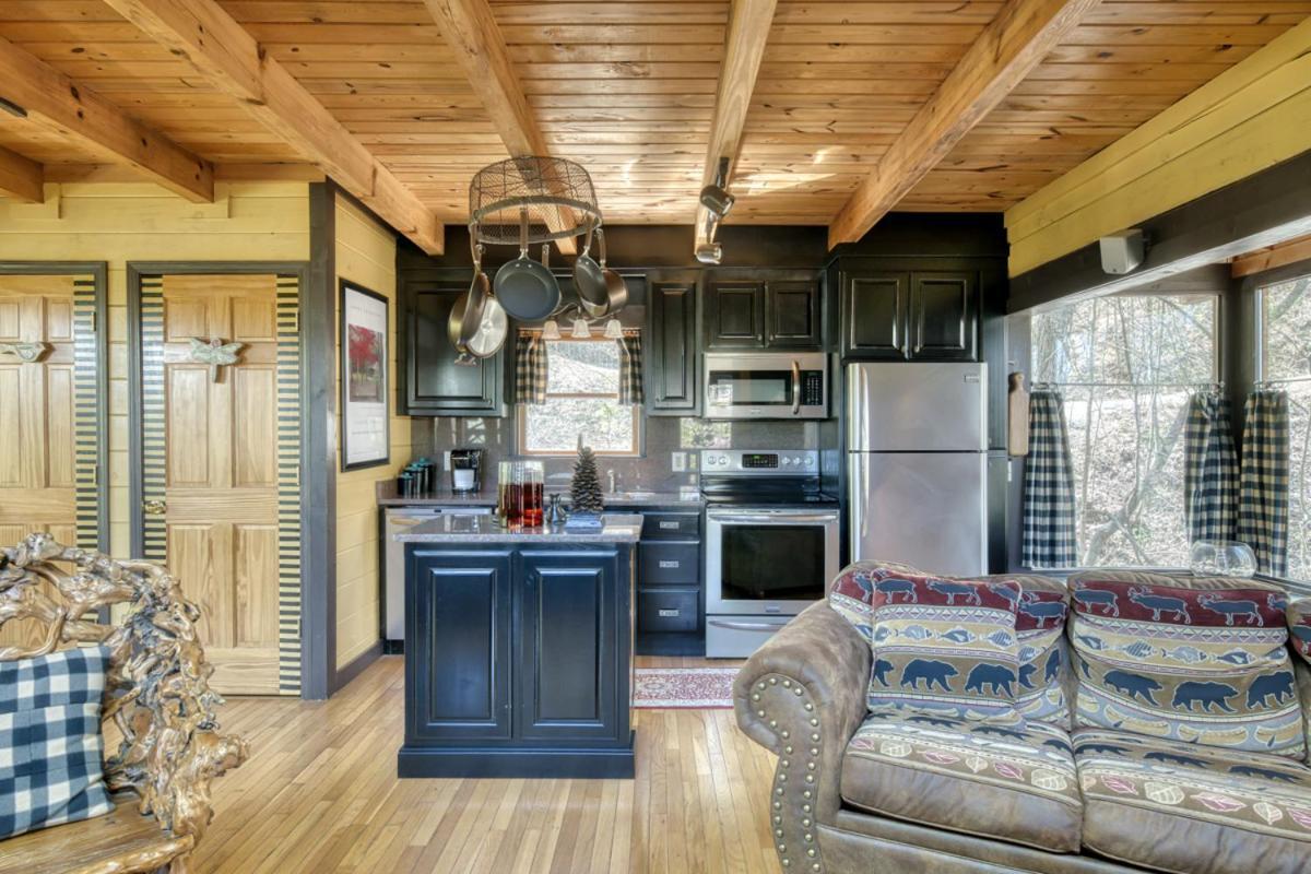 Dancing Dragonfly 26 Villa Sevierville Exterior photo